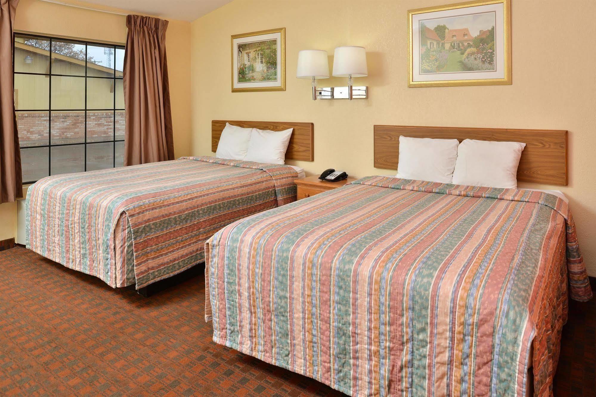 לובוק Stadium Motel מראה חיצוני תמונה